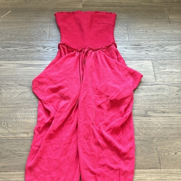 Catherine Malandrino| Finesse Strapless Jumpsuit in Geranium pink / 95% silk - Picture 4 of 15